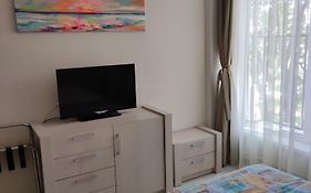 Bulevardul Tomis 99, Apartament 2 cam, Zonă pietonală weekend, Vedere parcul Operei, Ideal familii